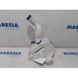 Fiat - Punto - Front windscreen washer reservoir