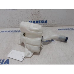 Fiat - Punto - Front windscreen washer reservoir