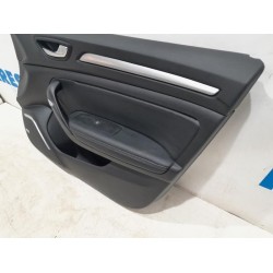 Renault - Megane - Revêtement portière 4portes avant droite