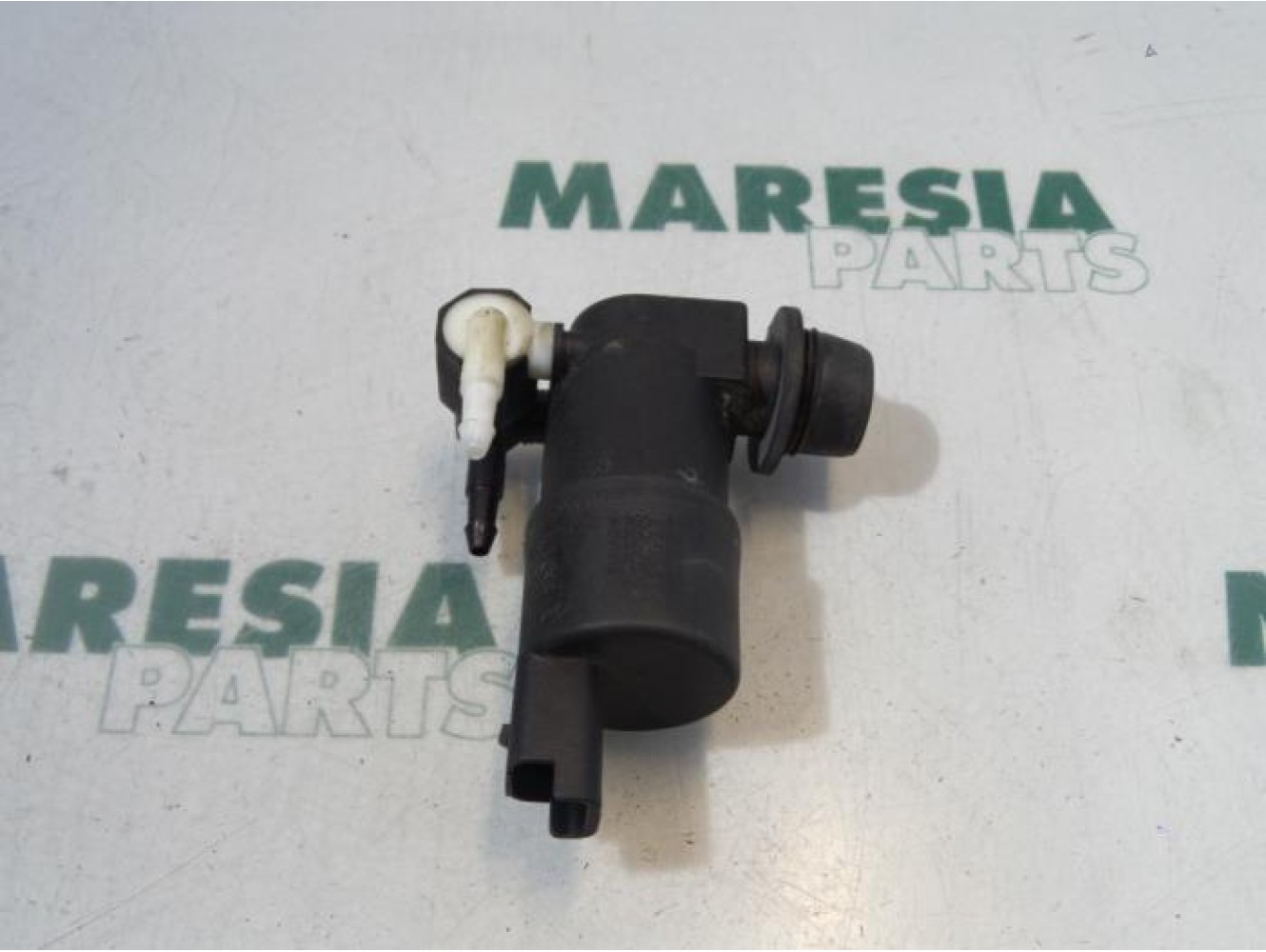 Peugeot - 207 - Scheibensprüherpumpe vorne