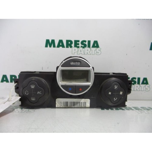 Renault - Megane Scenic - Heater control panel