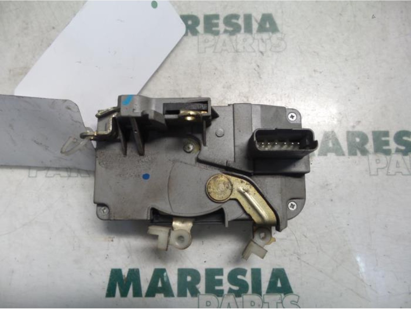 Citroen - C5 - Door lock mechanism 4-door, front left