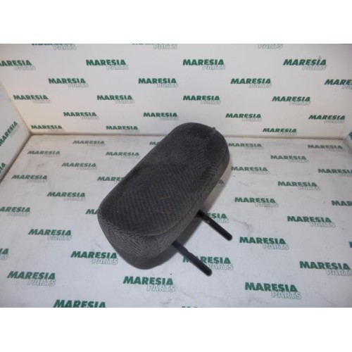Citroen - C5 - Headrest