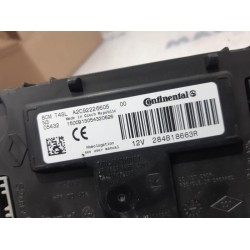 Renault - Clio - Engine management computer