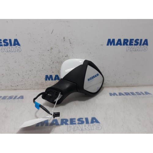 Renault - Clio - Wing mirror, right