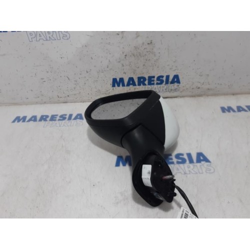 Renault - Clio - Wing mirror, left