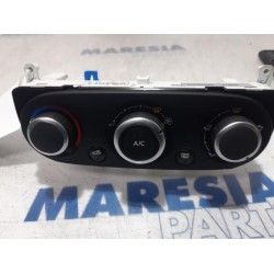 Renault - Clio - Heater control panel