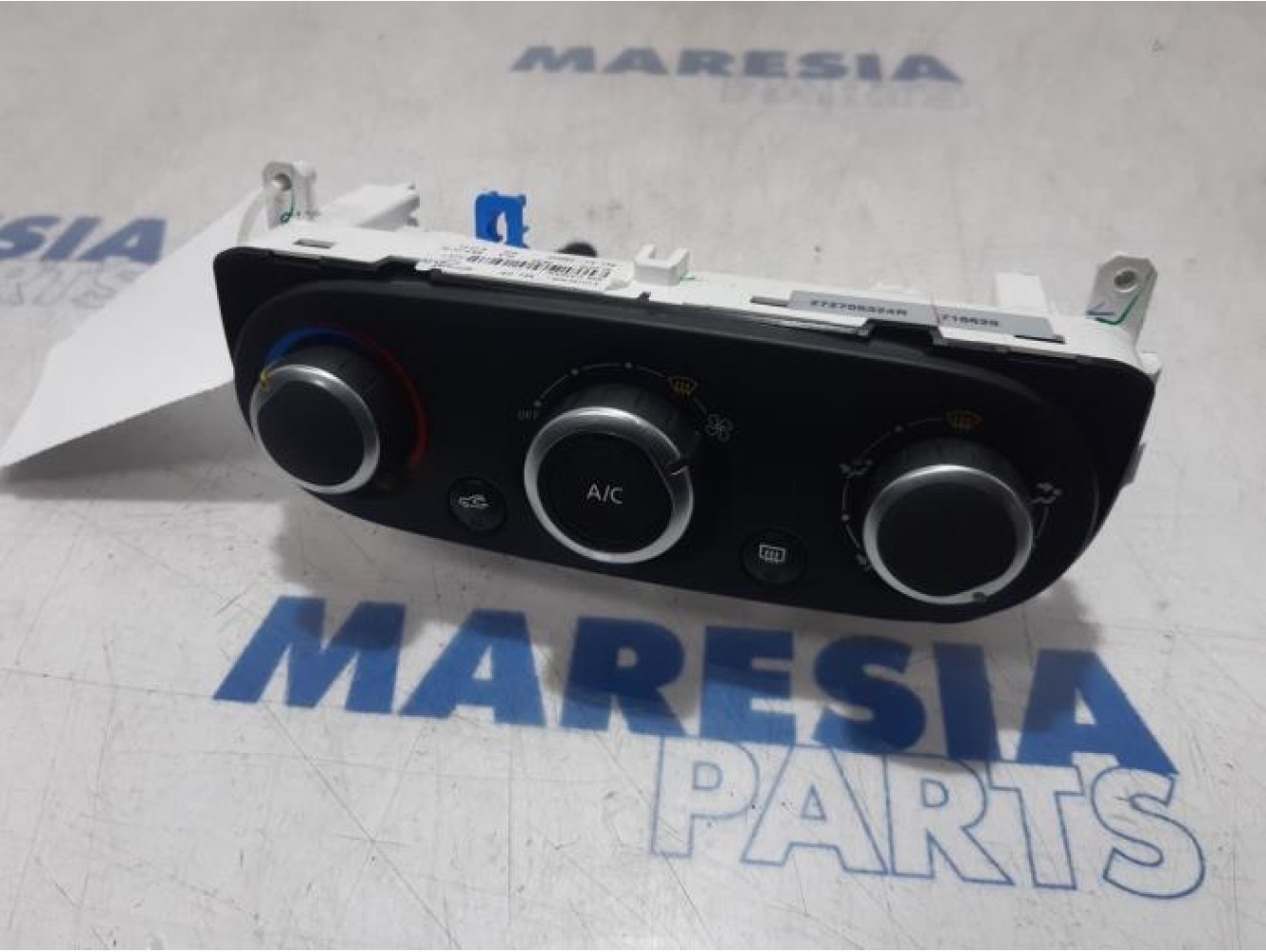 Renault - Clio - Heater control panel
