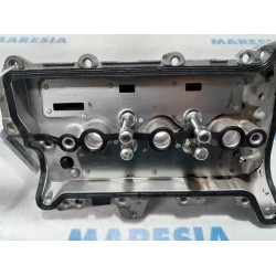 Renault - Clio - Ventildeckel