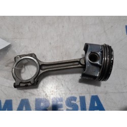 Renault - Clio - Connecting rod