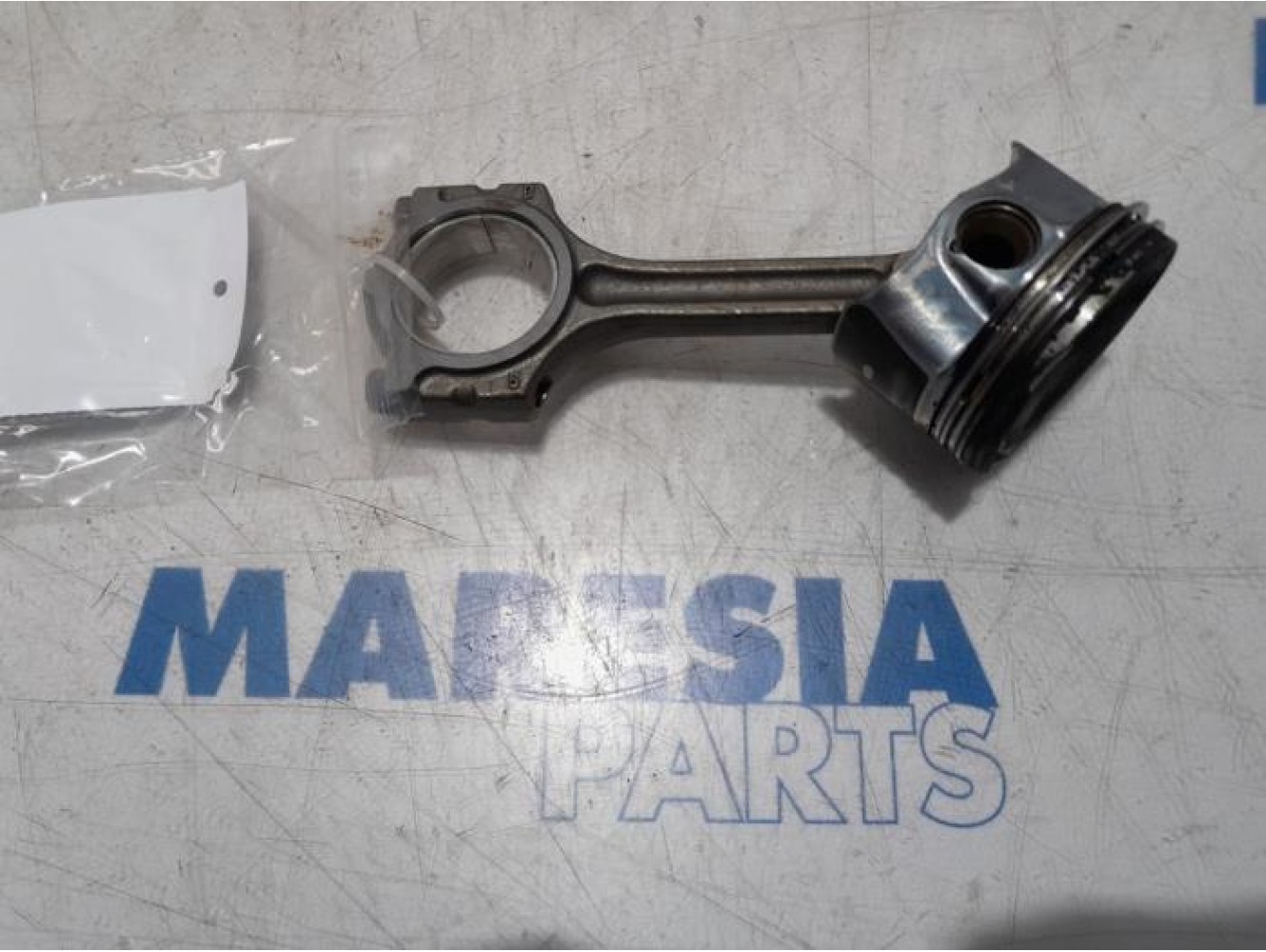 Renault - Clio - Connecting rod