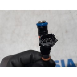 Renault - Clio - Injector (petrol injection)