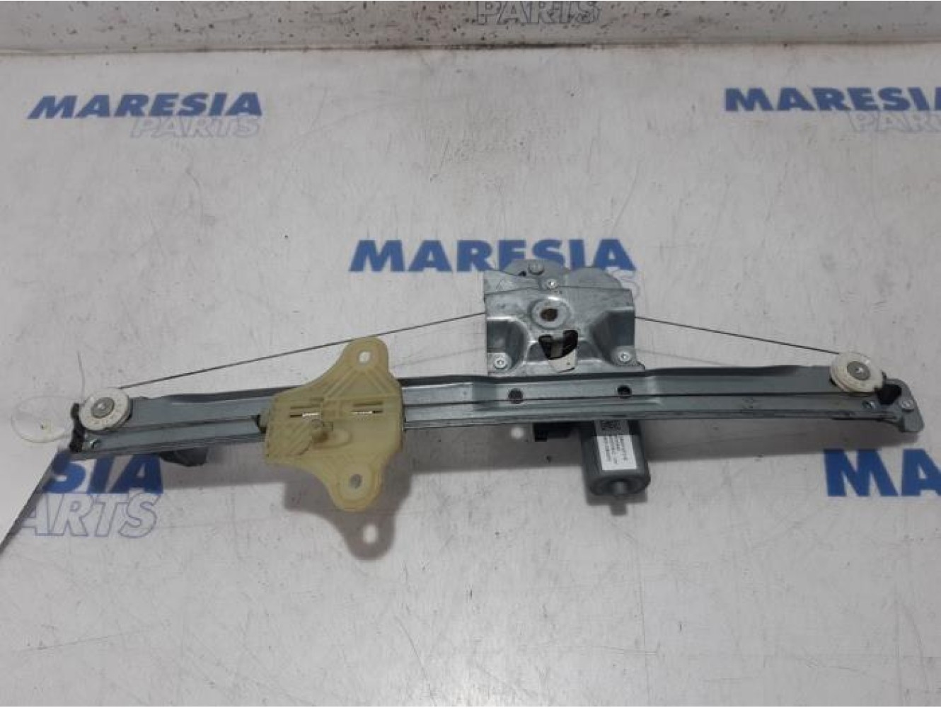 Renault - Clio - Window mechanism 4-door, front left