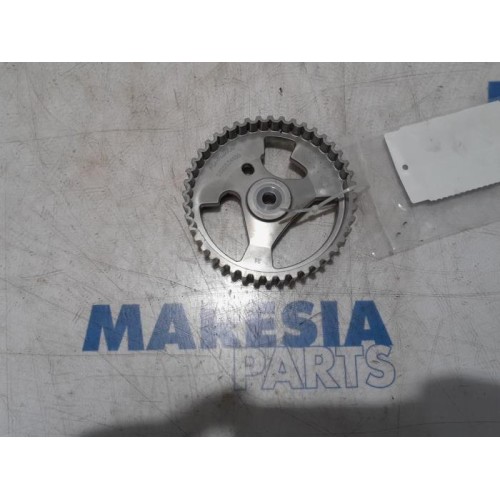 Citroen - C4 Cactus - Camshaft sprocket