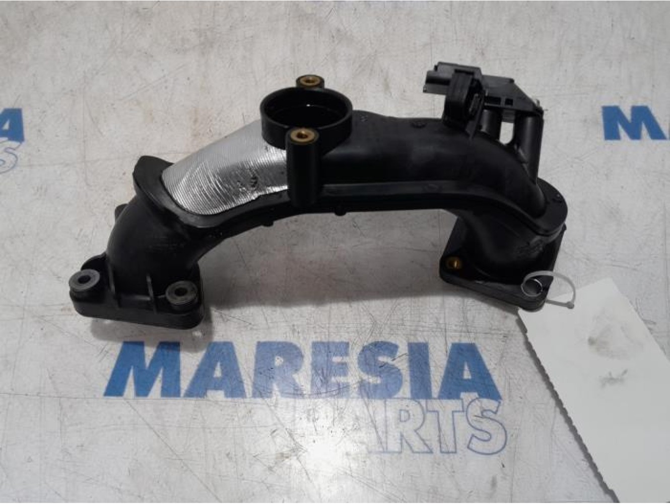 Citroen - C4 Cactus - Intake manifold