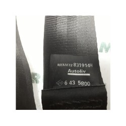 Renault - Twingo - Front seatbelt, right
