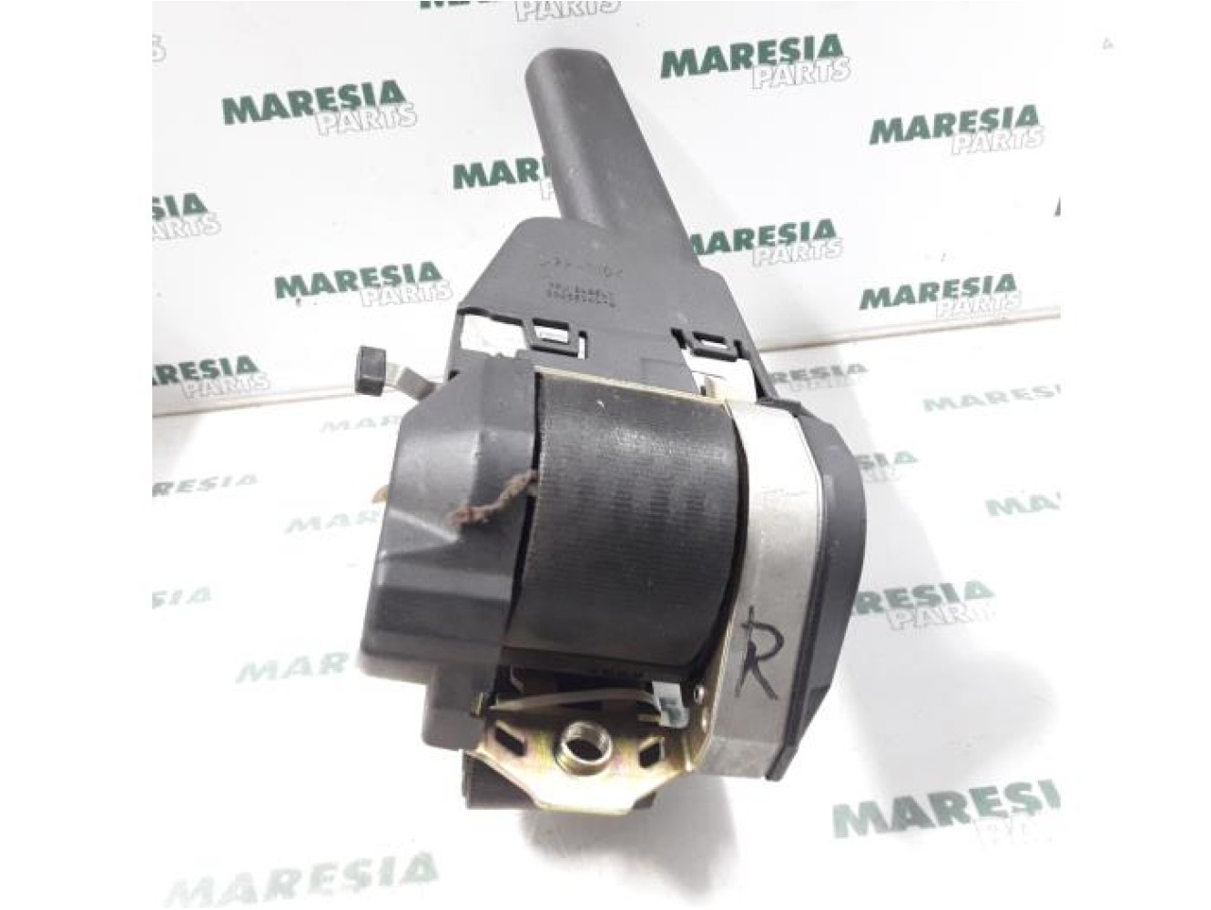 Alfa Romeo - 145/146 - Front seatbelt, right