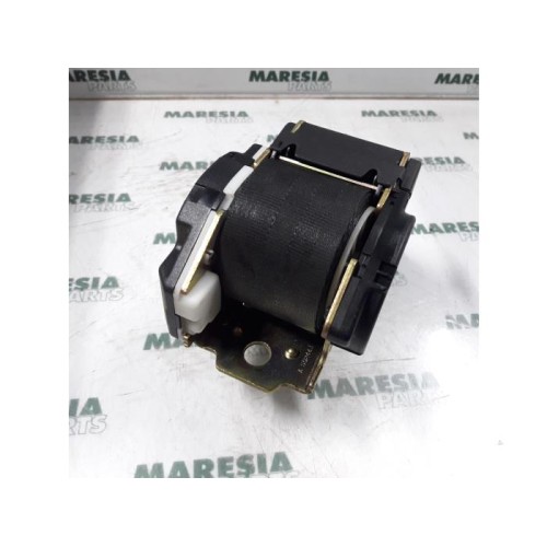 Citroen - Xantia - Front seatbelt, right