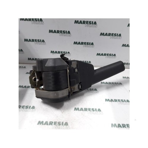 Alfa Romeo - 155 - Front seatbelt, right