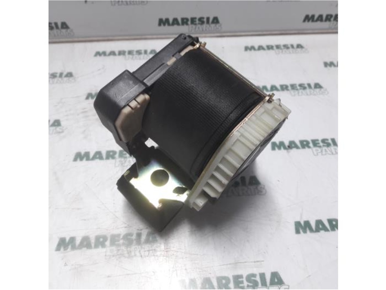 Renault - Kangoo - Front seatbelt, left