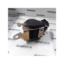 Peugeot - 307 - Rear seatbelt, centre