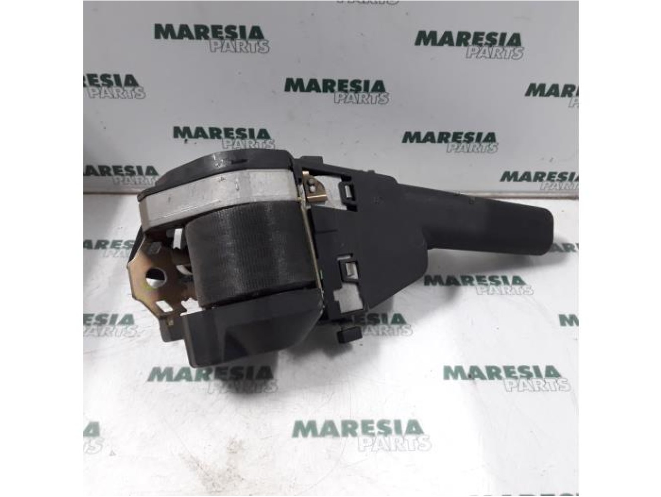 Lancia - Delta - Front seatbelt, left