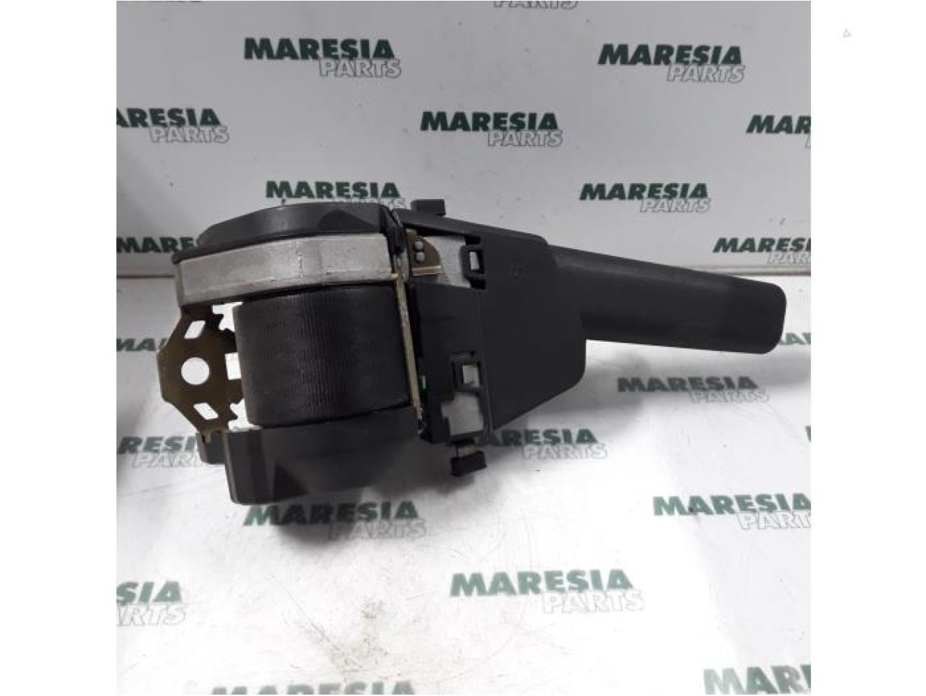 Lancia - Delta - Front seatbelt, left