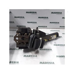 Lancia - Delta - Front seatbelt, left