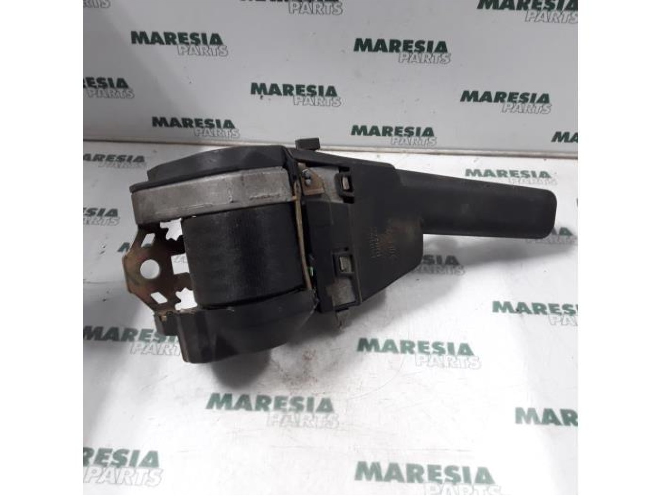 Lancia - Delta - Front seatbelt, left
