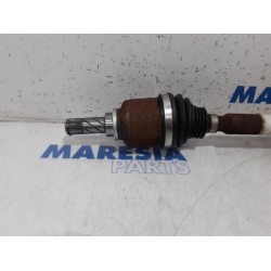 Renault - Megane - Aandrijfas links-voor