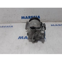 Renault - Megane - Air conditioning pump