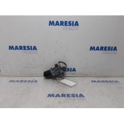 Renault - Megane - Front wiper motor