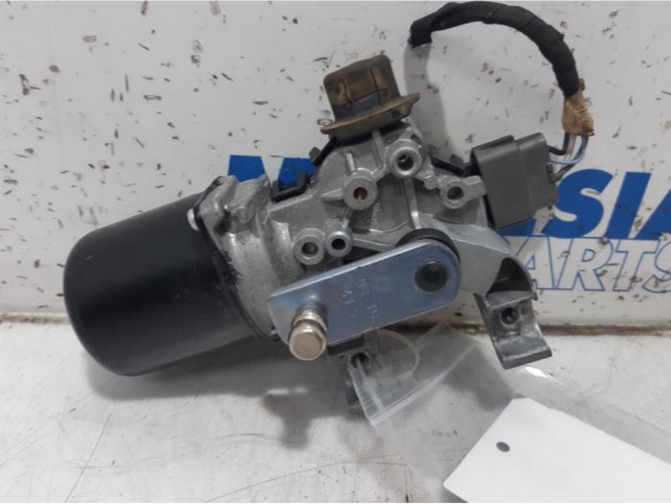Renault - Megane - Front wiper motor