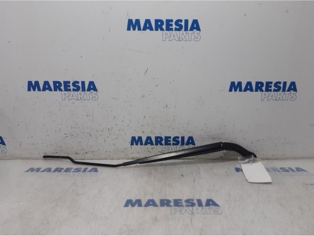 Renault - Megane - Front wiper arm