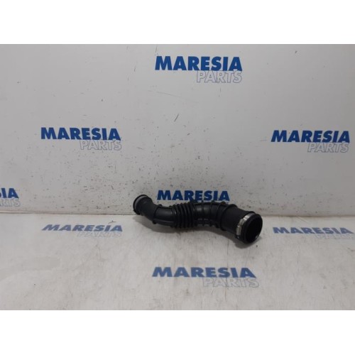 Renault - Megane - Turbo hose