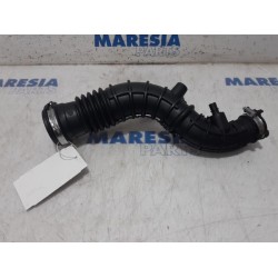Renault - Clio - Air intake hose