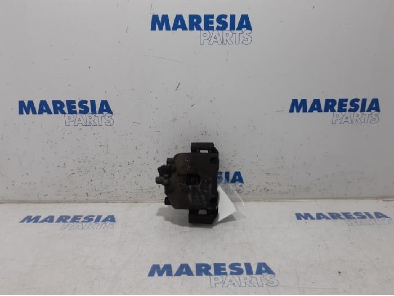 Fiat - Panda - Front brake calliper, left