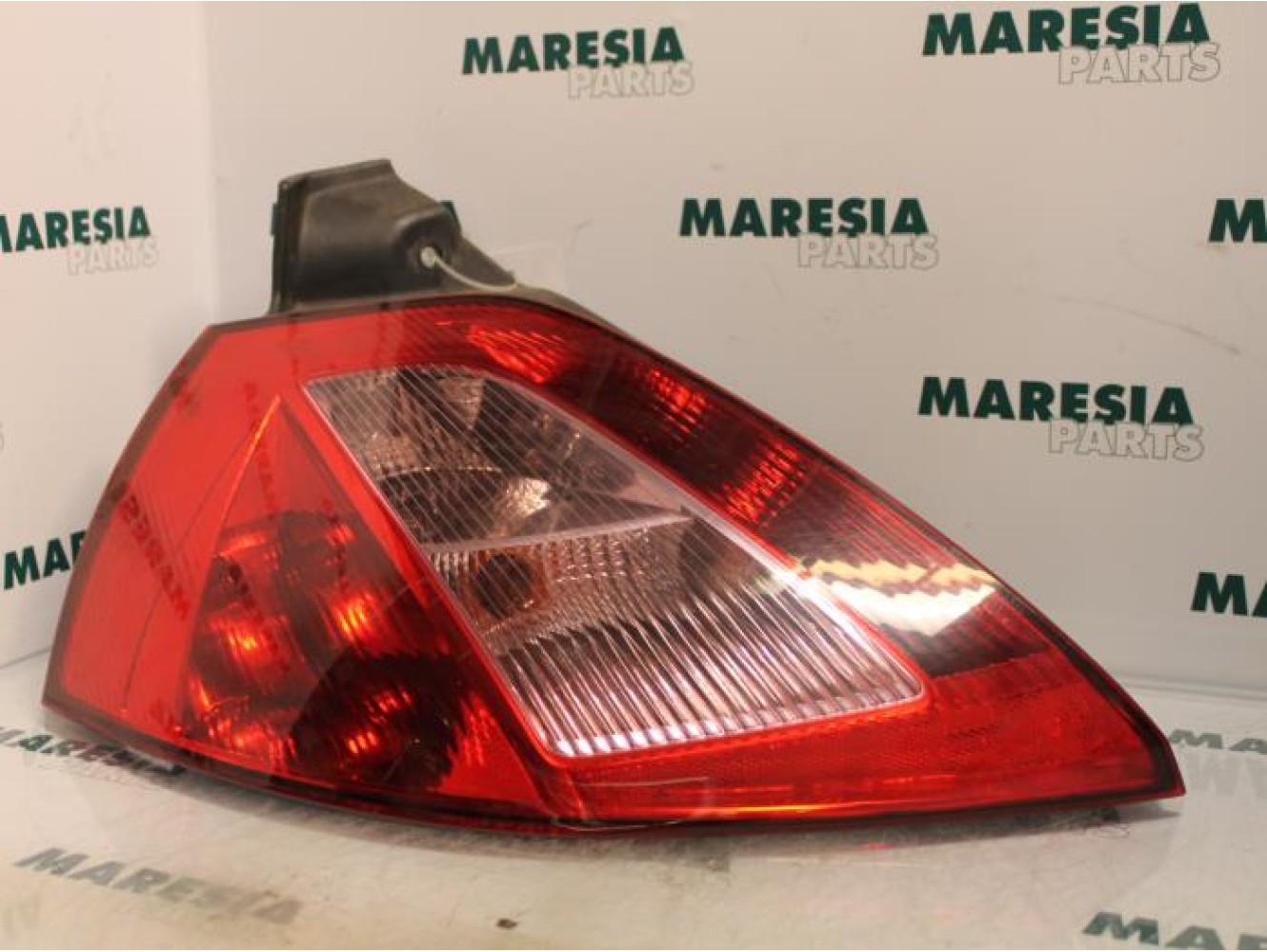 Renault - Megane - Taillight, left