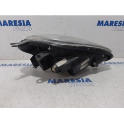 Fiat - Punto - Koplamp links