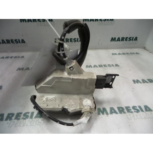 Peugeot - Partner - Door lock mechanism 2-door, right