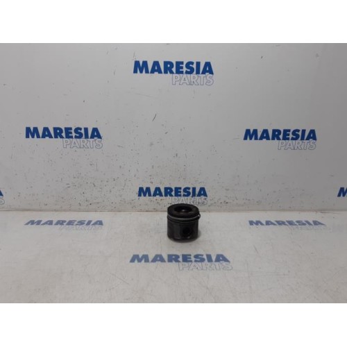 Peugeot - Boxer - Piston
