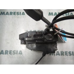 Renault - Megane - Front door lock mechanism 4-door, right