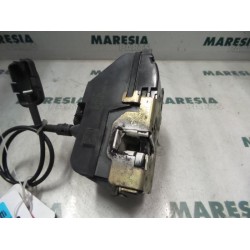 Renault - Megane - Front door lock mechanism 4-door, right