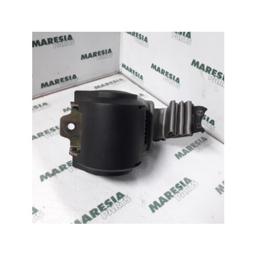 Renault - Twingo - Sicherheitsgurt links hinten