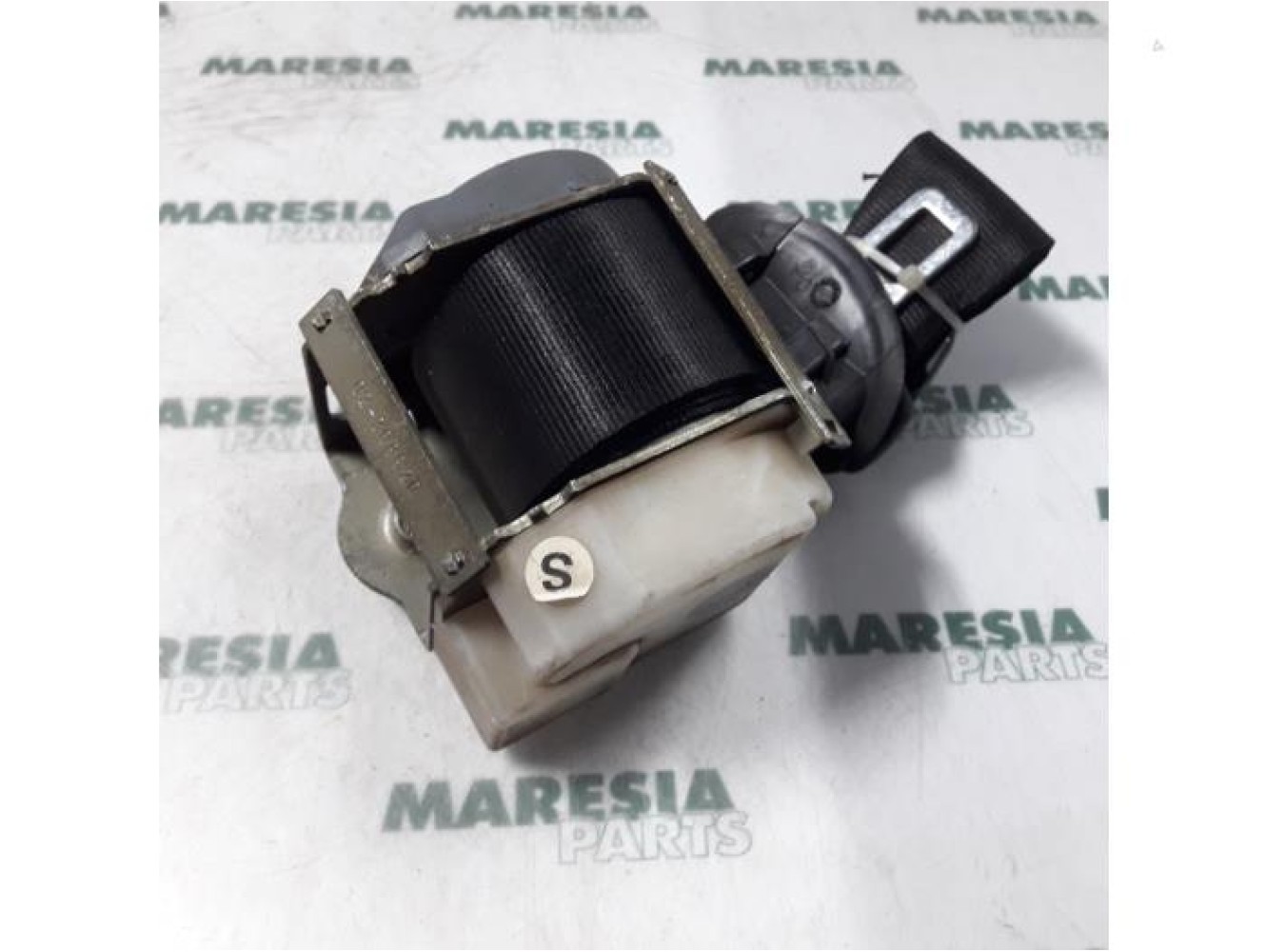 Alfa Romeo - 147 - Sicherheitsgurt links hinten
