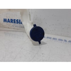 Citroen - C3 - Front windscreen washer reservoir