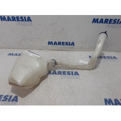 Citroen - C3 - Front windscreen washer reservoir