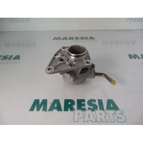 Peugeot - 405 - Vacuum pump (diesel)