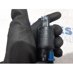 Citroen - C1 - Windscreen washer pump