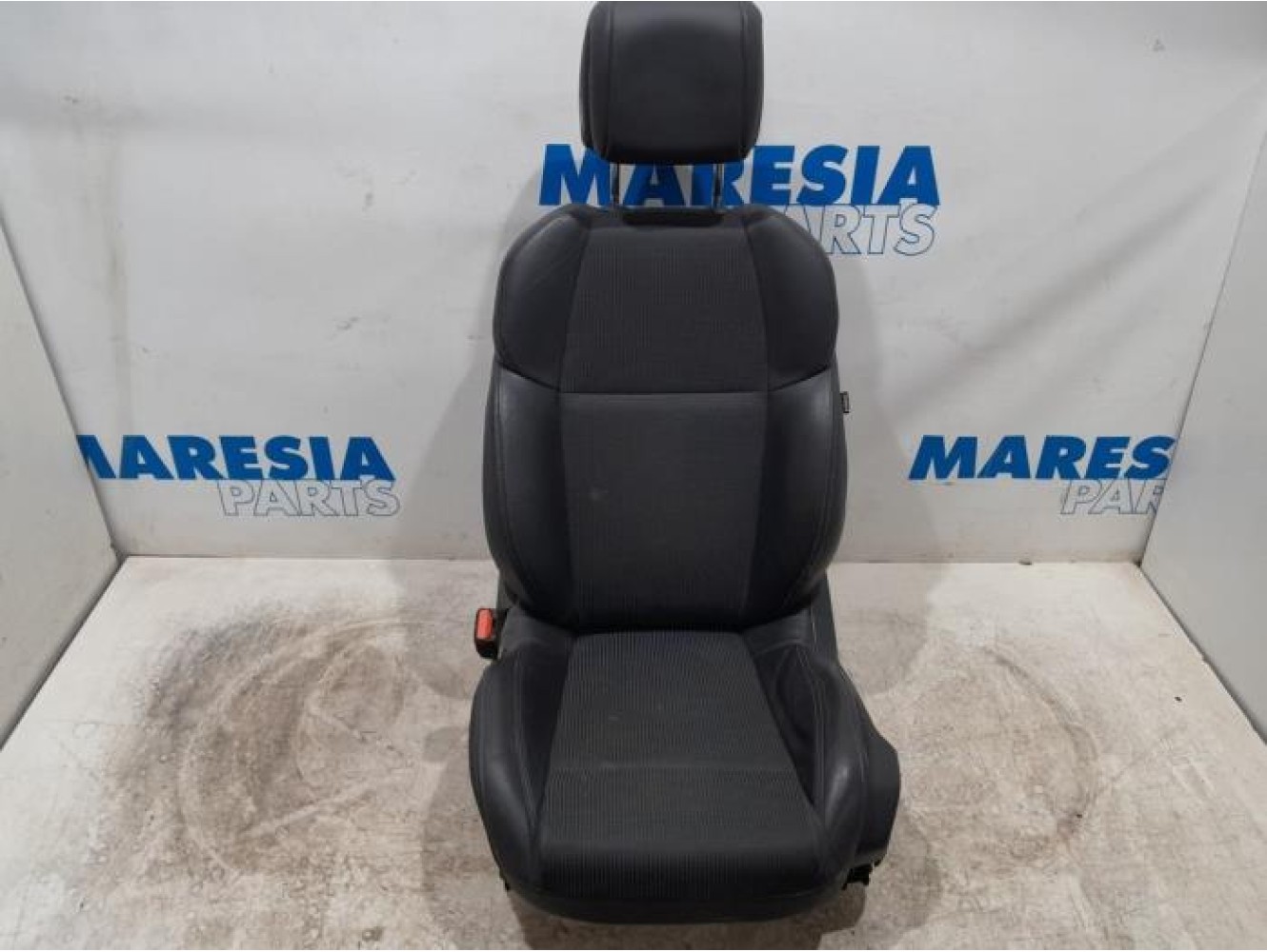 Peugeot - 508 - Stoel links